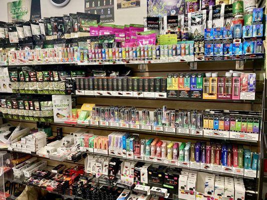 Hyde, LUTO, Glamee, ello, Airis, FLUM, air bar, air bar box, Escobar, VaporTech cube and beast disposable vape also many different kratoms.