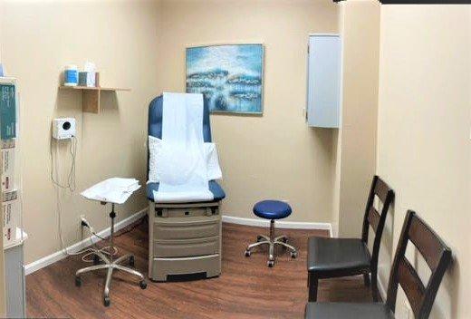 Desert Dermatology & Skin Cancer Specialists, Gilbert AZ - Exam Room