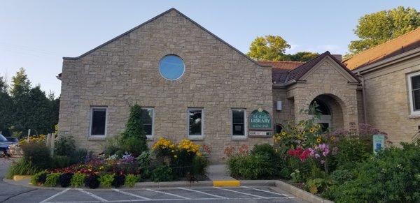 Baileys Harbor Library, summer.