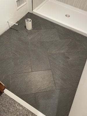 Herringbone pattern with large format tile