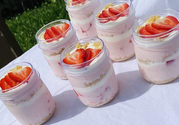 Personal Sized Strawberry Cheesecake Trifles