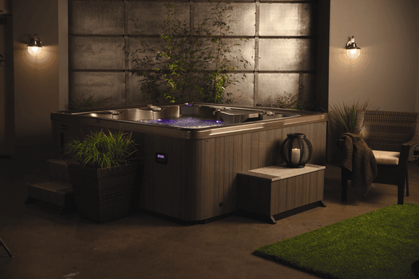 Marquis E-Series Hot Tubs