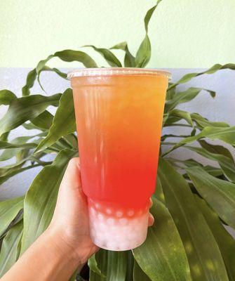 Popping boba here at your local 4 Seasons Nutrition. Pauley - orange, raspberry, strawberry pineapple & yogurt boba