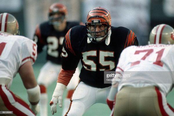 They dont make linebackers like Leclair anymore