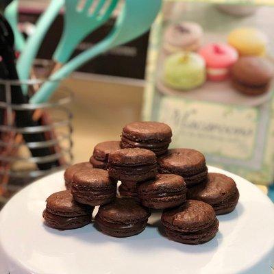 Chocolate fudge macaroons!