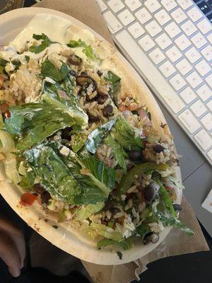 Big chucks of lettuce on my bowl.