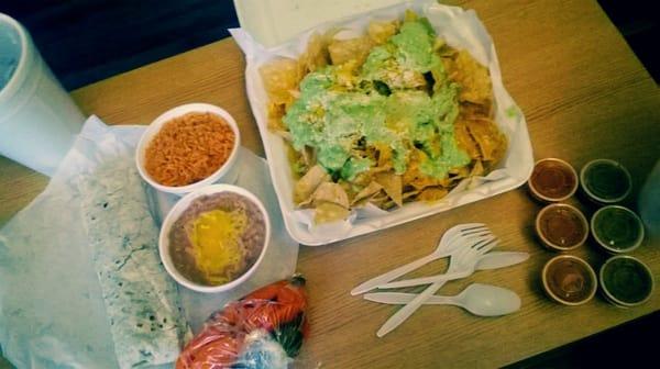 Chips w/ Cheese & Guacamole, Rancho Burrito, side order of: Rice, beans and carrots.