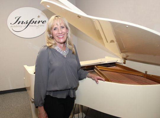 Deanna Aronoff, piano teacher