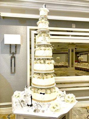 7 tier wedding cake