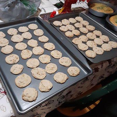 Cinna bon cookies