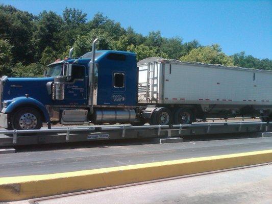 Mettler Toledo truck scale