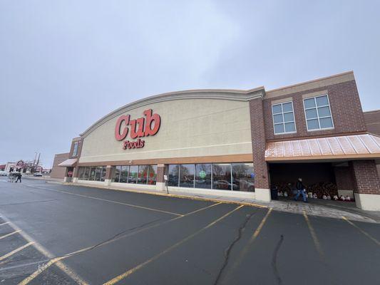 Outside view of Cub Building