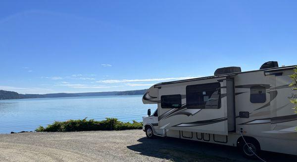 Wide open Hood Canal views.