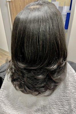 Blow dry, long layered cut