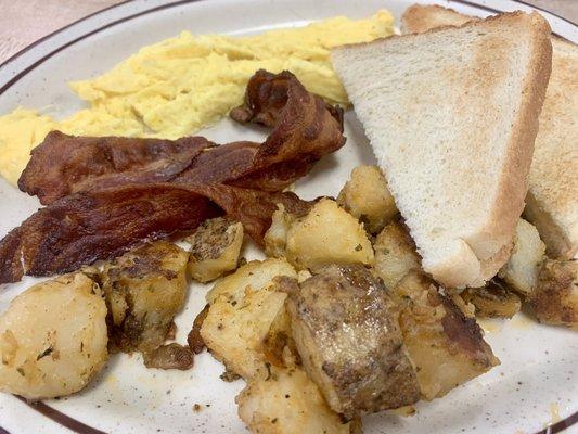 1 egg, bacon, home fries (no onions), toast