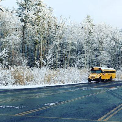 Offering School Bus and 7D transportation for schools and events!