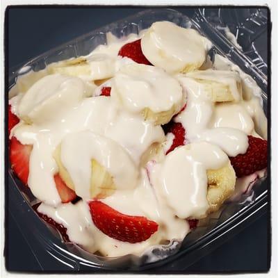 Fresas y Platanos con Crema! Fruit