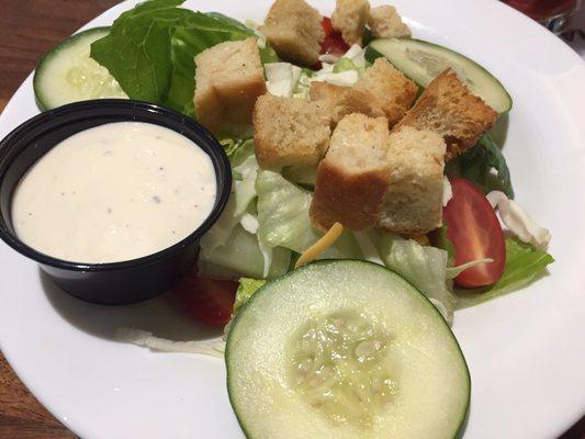 Side salad with ranch