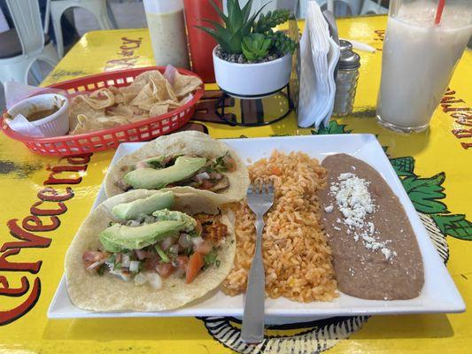 Fish taco plate- under $10!!!!! Wow. Happy belly