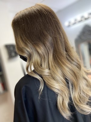 Balayage on point!