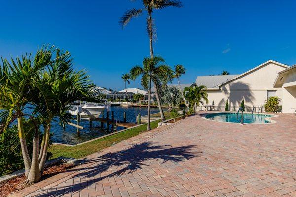 Canal/Pool Home