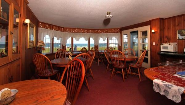 Our beautiful ocean view breakfast room services breakfast for our Inn guests.