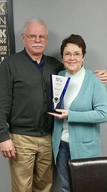 Anne and Jim Wilson, owners of Comfort Keepers in Illinois, pictured here with the "Best of Homecare Leader in Excellence Award"