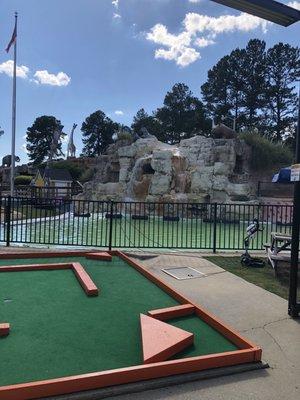 Putt putt course. Looks like fun and clean compared to the rest of the place.