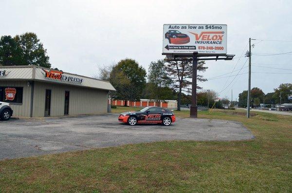 Outside view of Velox Insurance in Cedartown, GA