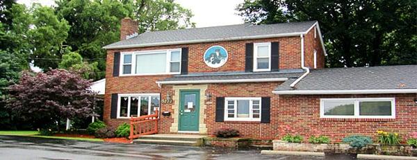 Lake Cable Animal Hospital is located in Canton, Ohio.