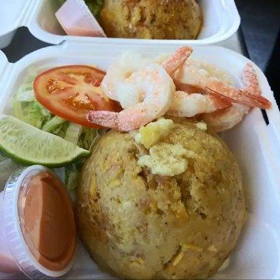 Mofongo con Camarones / Mofongo with Shrimp