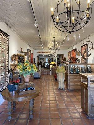 Welcome to Sage Gallery!  Purveyors of vintage Navajo rugs and jewelry.