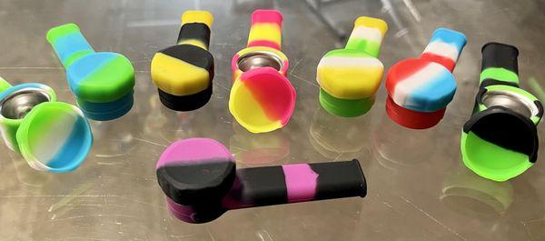 Silicone Pipes!!