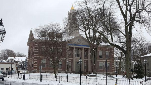 View of Murray Courthouse