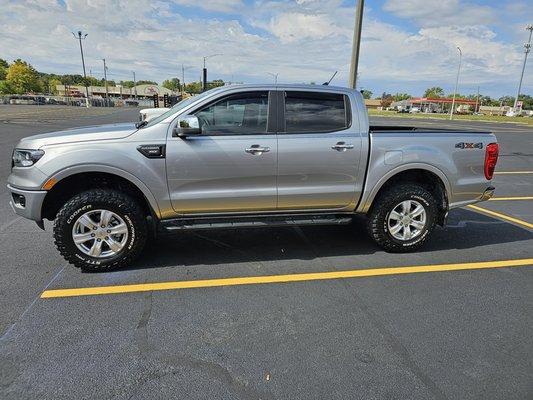 They have installed a leveling kit and a new right front axle on my 2022 Ranger as well as my oil changes. 
    Always completely satisfied