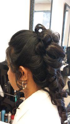 Bridal hair with hair extension.