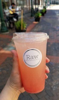 Shaken Guava Lemonade - so refreshing and delishes!