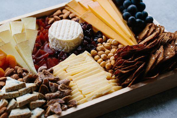 Grand cheese platter