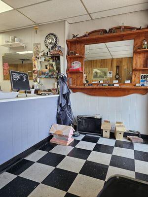 The entrance of the hair stylist shop.