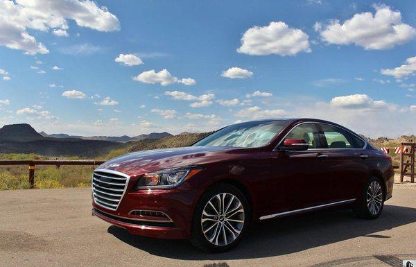 2015 Genesis 3.8L AWD Ultimate    (includes Signature & Technology packages also)