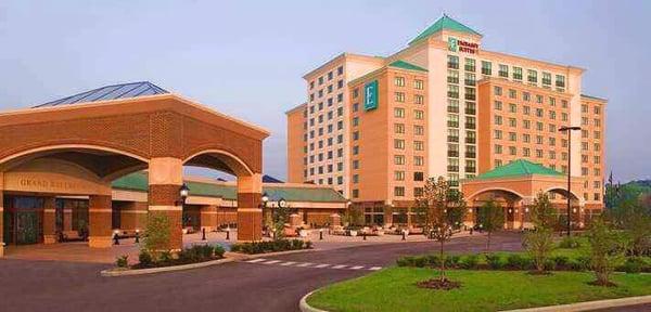 The Main Host Hotel Embassy Suites & St. Charles MO Convention Center