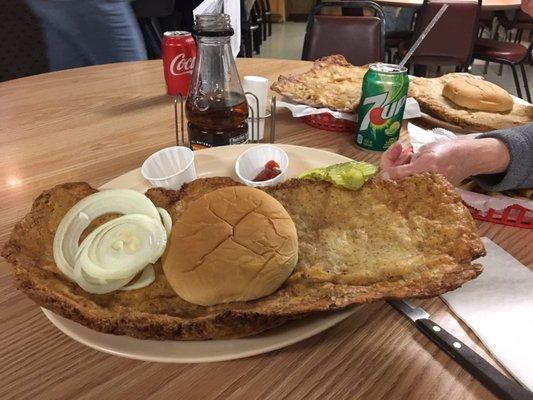 Tenderloin sandwich