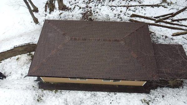 Shingle roof