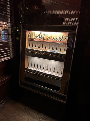 Omg a cigarette machine