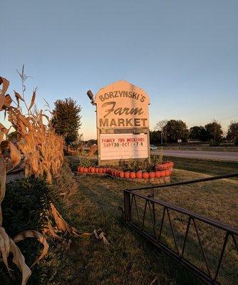 Borzynski's Farm and Floral Market