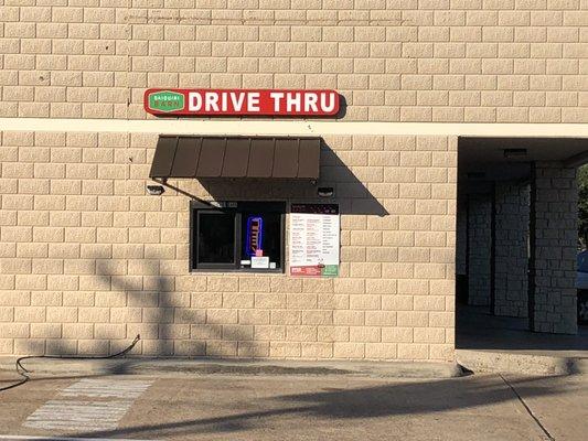 Drive Thru for fast service!!