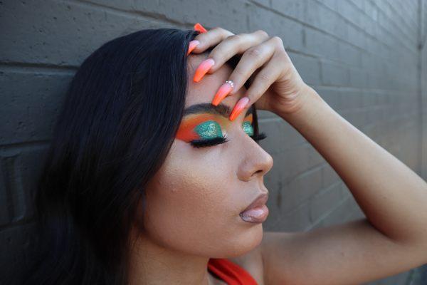 Jaekole does Make-Up Collab to match clients nails!