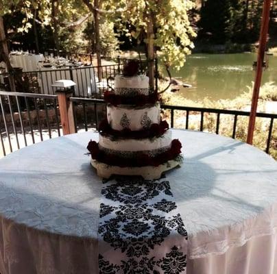 Venue price includes a wedding cake!