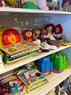 Books, toys, children's clothing, decorated socks, sand toys and much more!