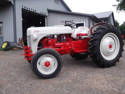 Our crew is experienced, and has a proven track record of top-notch tractor restorations